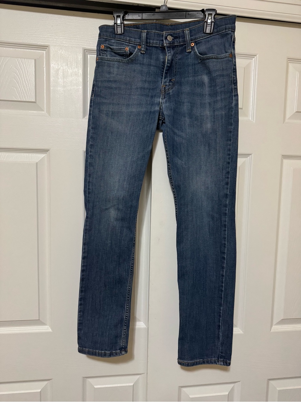 Levi's Slim Straight Jeans in Dark Blue Wash